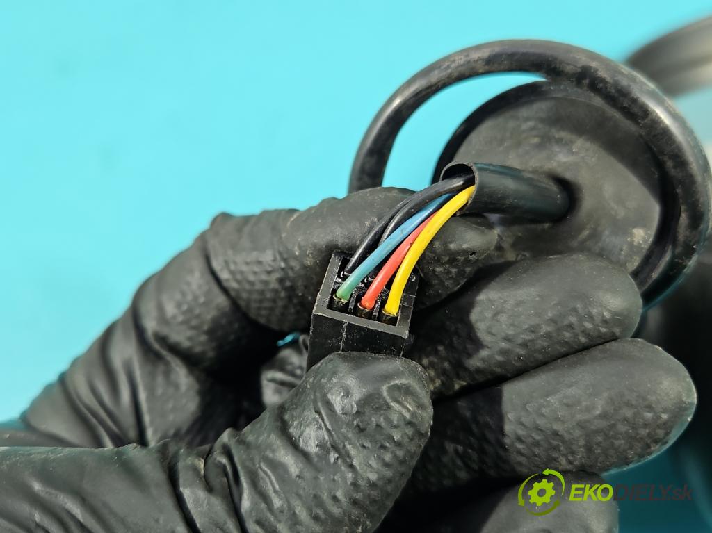 Opel Meriva B 2010-2017 1.3 cdti 75 HP manual 55 kW 1248 cm3 5- zrkadlo ľavé  (Kľučka dverí ostatné)