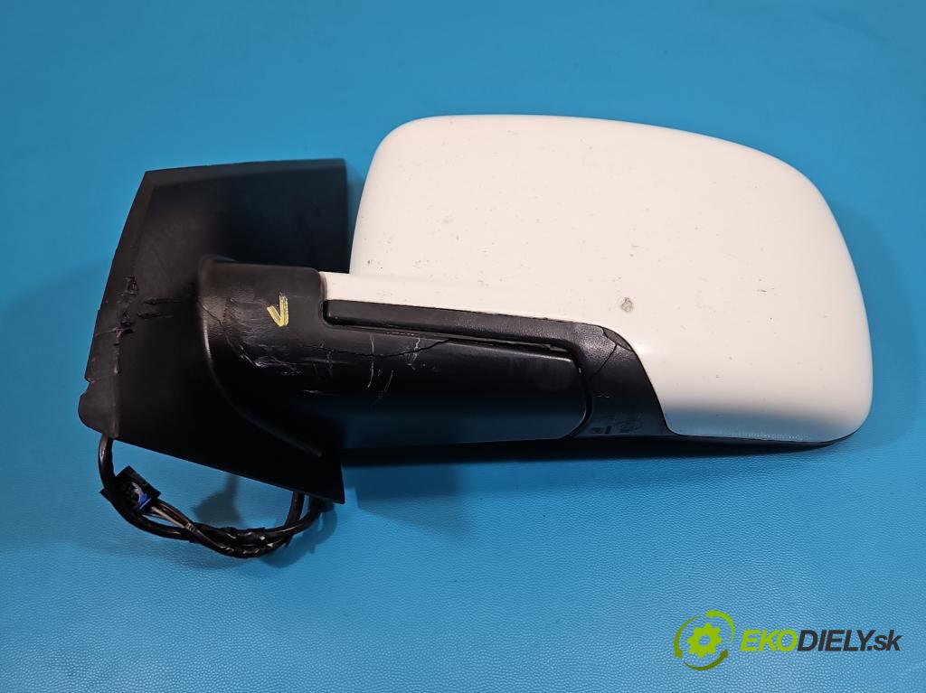 Fiat Freemont 2.0 jtd 170 HP automatic 125 kW 1956 cm3 5- zrkadlo ľavé  (Kľučka dverí ostatné)