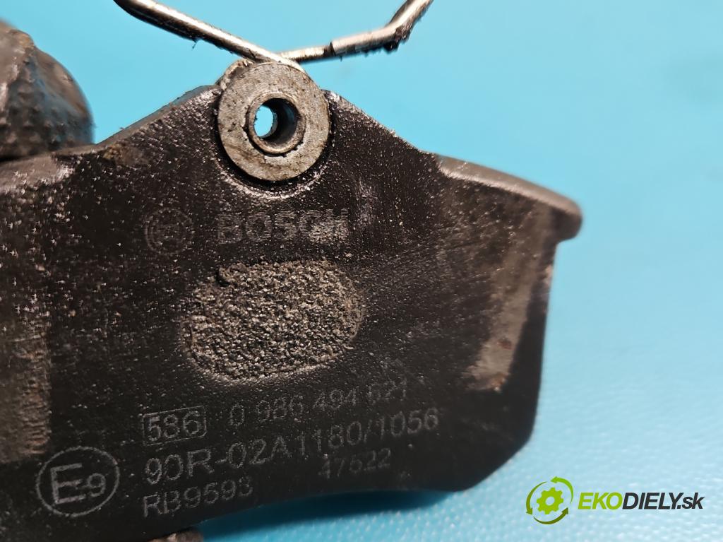 Vw Golf IV 1997-2003 1.9 tdi 110 HP manual 81 kW 1896 cm3 5- Štíty: brzdové zadné