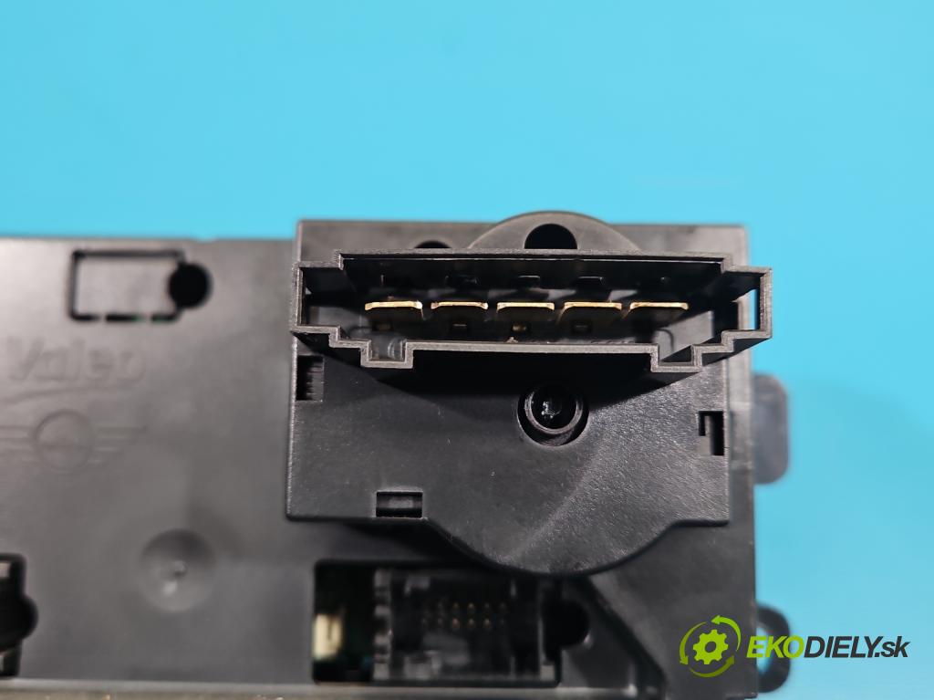 Mini One II 2006-2013 1.6 16V 120 HP manual 88 kW 1598 cm3 3- panel kúrenia 3450114