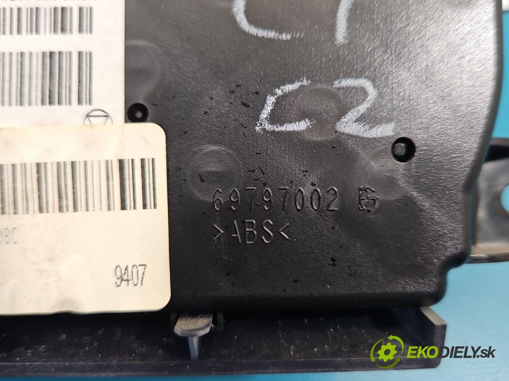 Mini One II 2006-2013 1.6 16V 120 HP manual 88 kW 1598 cm3 3- panel kúrenia 3450114