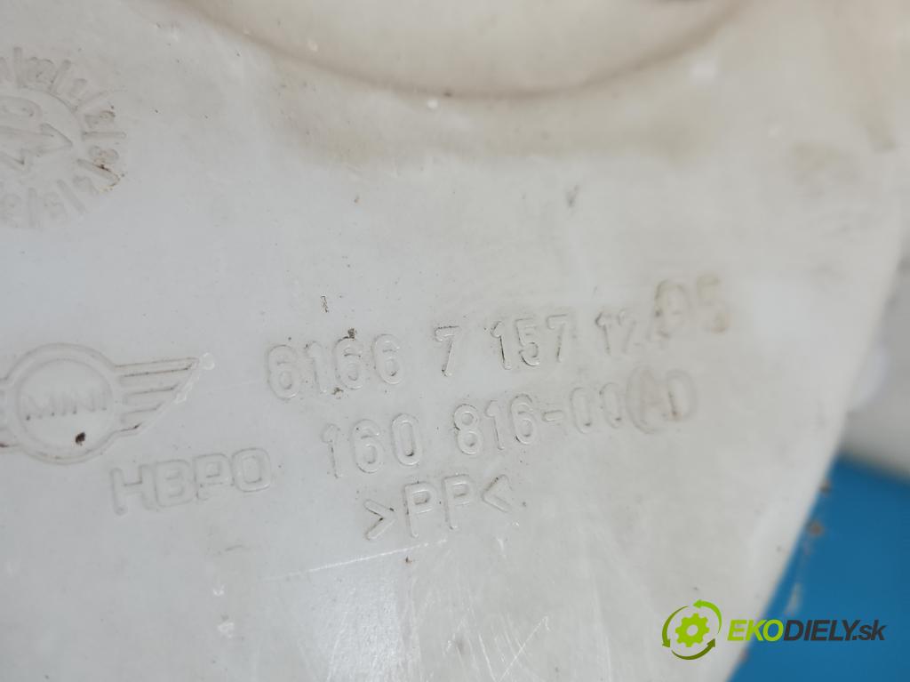 Mini One II 2006-2013 1.6 16V 120 hp manual 88 kW 1598 cm3 3- nádržka tekutina: ostřikovačů 71571295