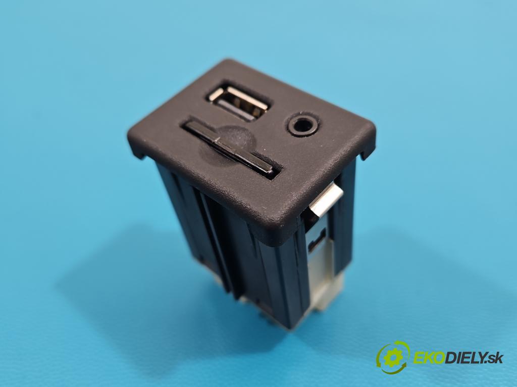 Opel Insignia A 2008-2017 2.0 cdti 131 hp manual 96 kW 1956 cm3 5- zásuvka USB 20868796