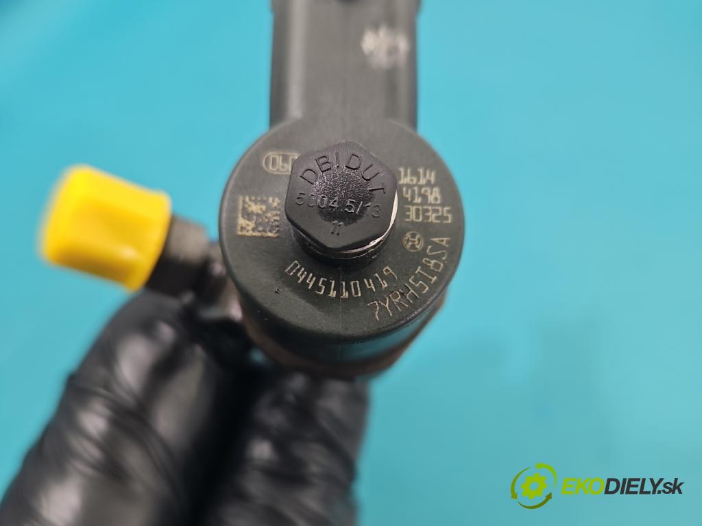 Fiat Freemont 2.0 jtd 170 HP automatic 125 kW 1956 cm3 5- vstrek 0445110419 (Vstrekovač paliva)