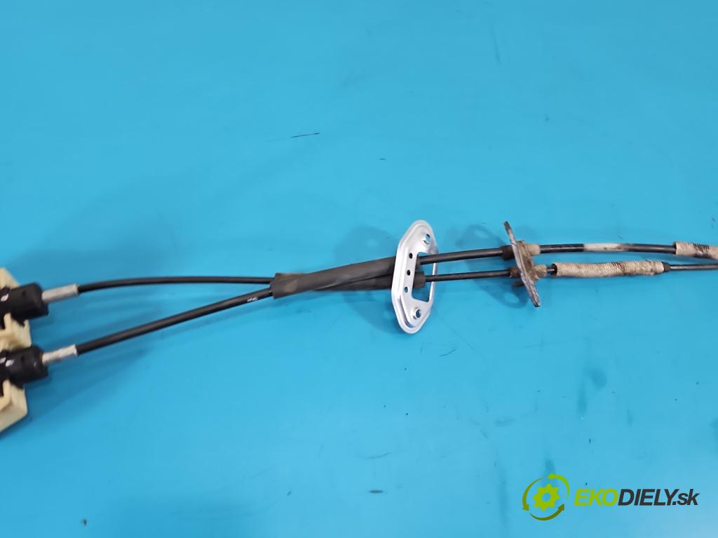 Hyundai I20 I 2008-2014 1.2 16V 78 HP manual 57.2 kW 1248 cm3 5- Páka: Změny: stupeň,rýchlosť 43700-0XXXX (Rýchlostná páka (kulisa))