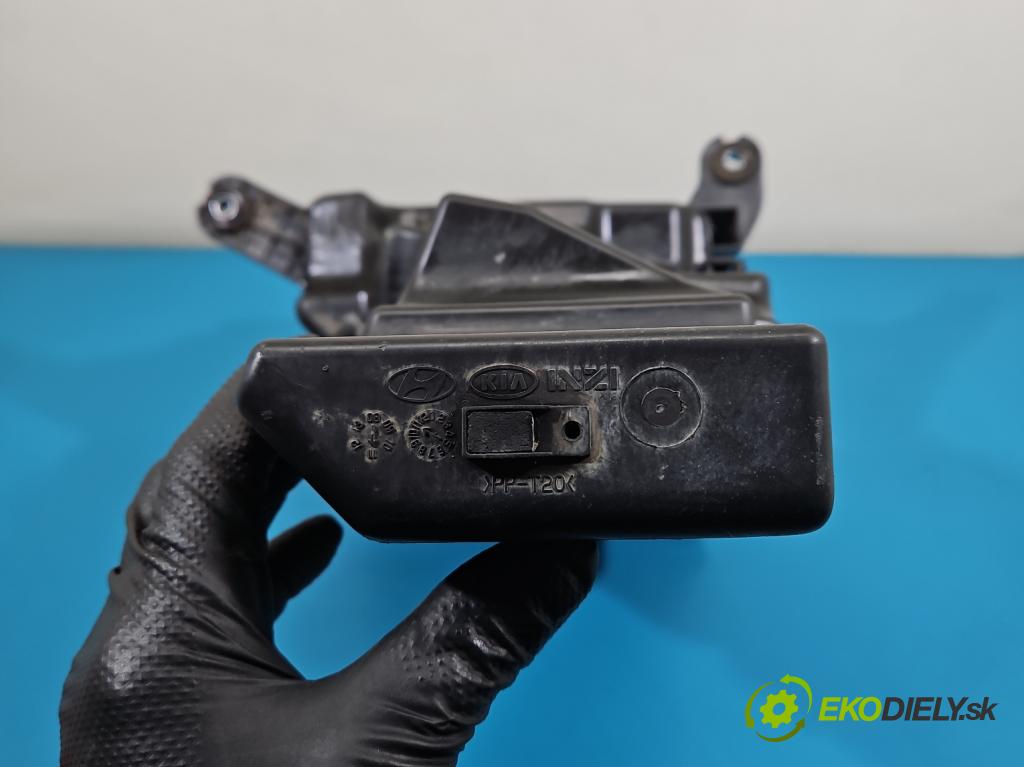 Hyundai I20 I 2008-2014 1.2 16V 78 HP manual 57.2 kW 1248 cm3 5- obal filtra vzduchu 28110-1J000 (Obal vzduchového filtra)