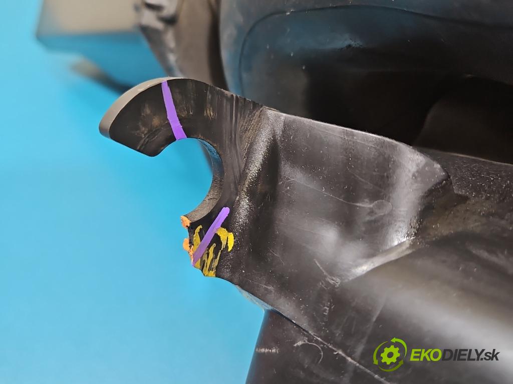 Hyundai I20 I 2008-2014 1.2 16V 78 HP manual 57.2 kW 1248 cm3 5- obal filtra vzduchu 28110-1J000 (Obal vzduchového filtra)