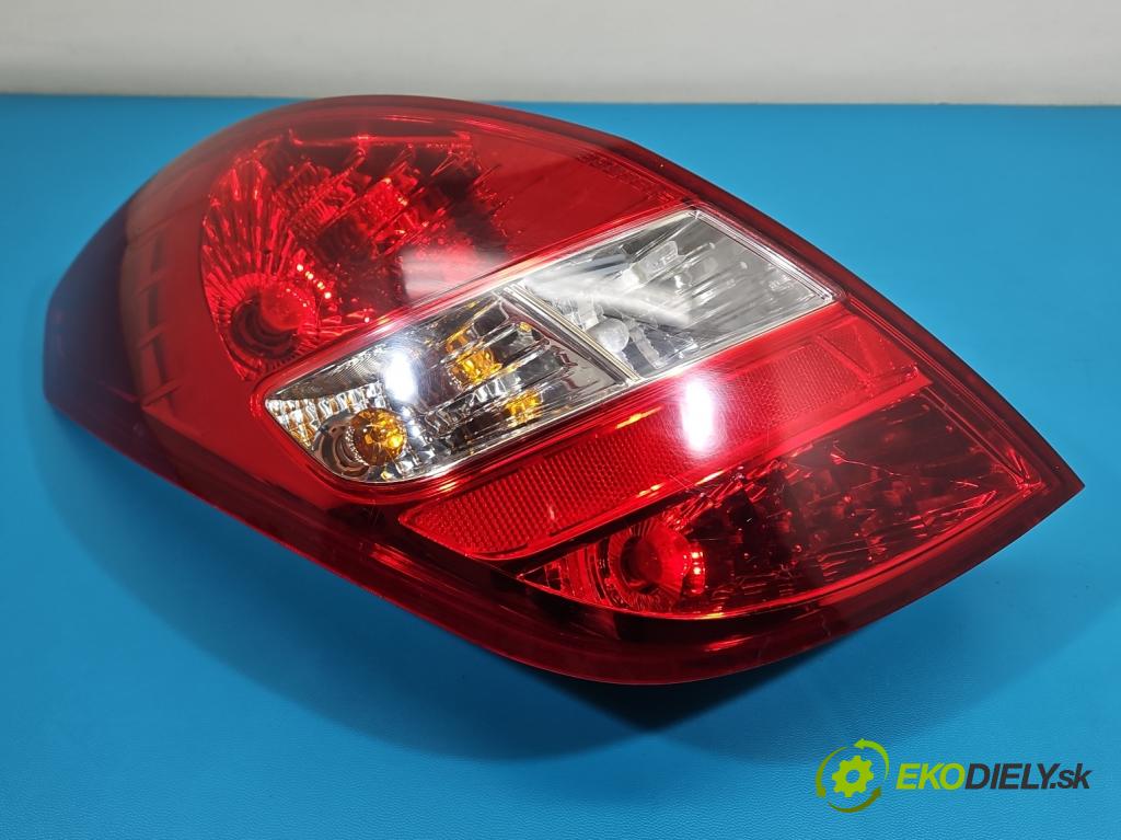 Hyundai I20 I 2008-2014 1.2 16V 78 HP manual 57.2 kW 1248 cm3 5- svetlo / reflektor zadné ľavé 92401-4P000 (Kľučka dverí ostatné)
