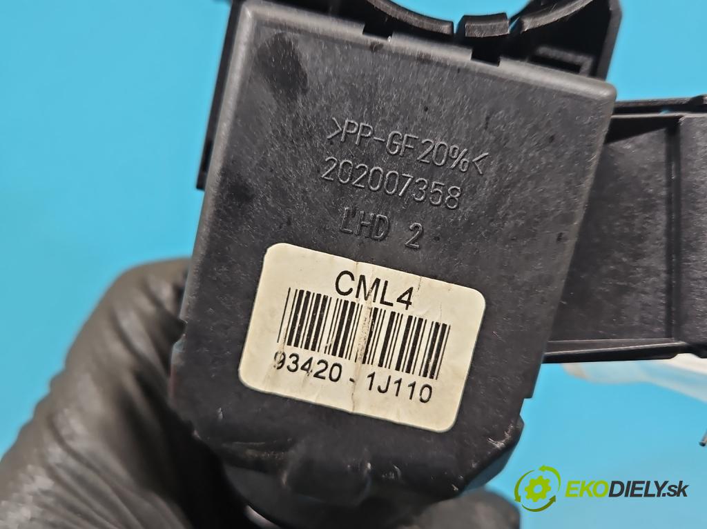 Hyundai I20 I 2008-2014 1.2 16V 78 hp manual 57.2 kW 1248 cm3 5- Přepínač sdružený 202007357 (Páčky pod volantem)