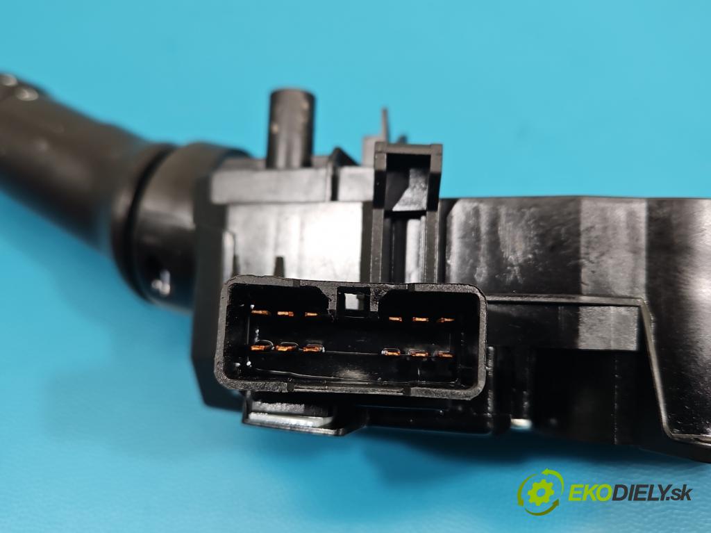 Hyundai I20 I 2008-2014 1.2 16V 78 hp manual 57.2 kW 1248 cm3 5- Přepínač sdružený 202007357 (Páčky pod volantem)