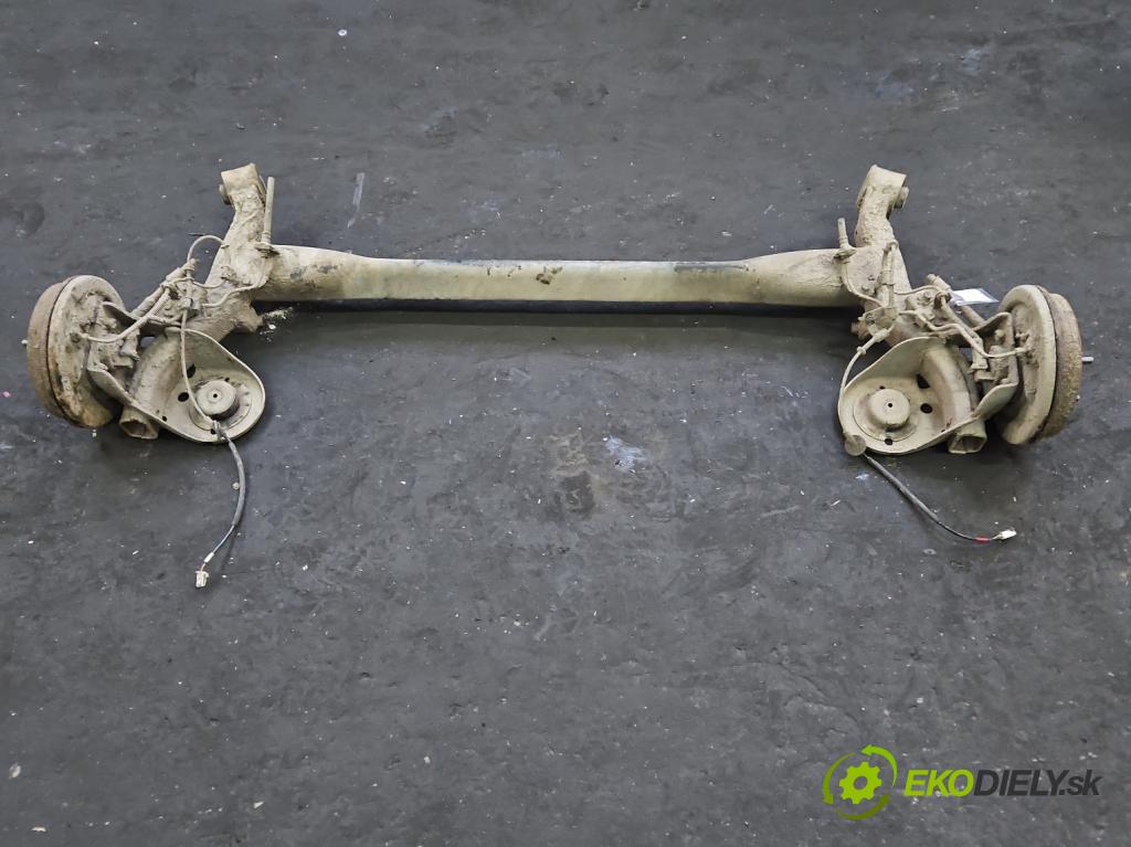 Hyundai I20 I 2008-2014 1.2 16V 78 HP manual 57.2 kW 1248 cm3 5- zadna výstuha  (Výstuha zadná)