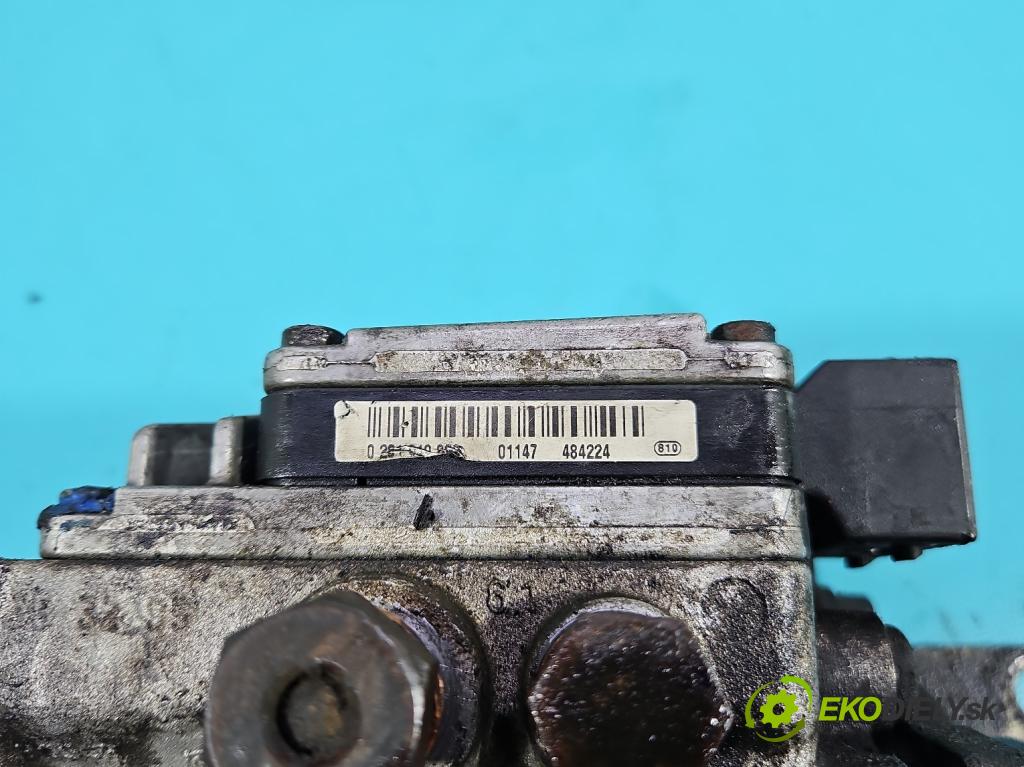 Opel Zafira A 1999-2005 2.0 dtl 82 HP manual 60 kW 1995 cm3 5- čerpadlo vstrekovacia 0470504011 (Vstrekovacie čerpadlo)