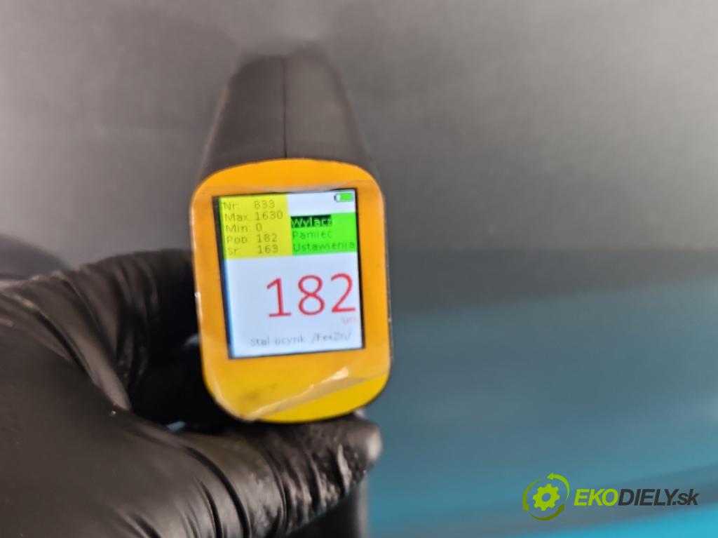 Opel Meriva B 2010-2017 1.3 cdti 75 hp manual 55 kW 1248 cm3 5- dveře přední pravé  (Klika dveří ostatní)