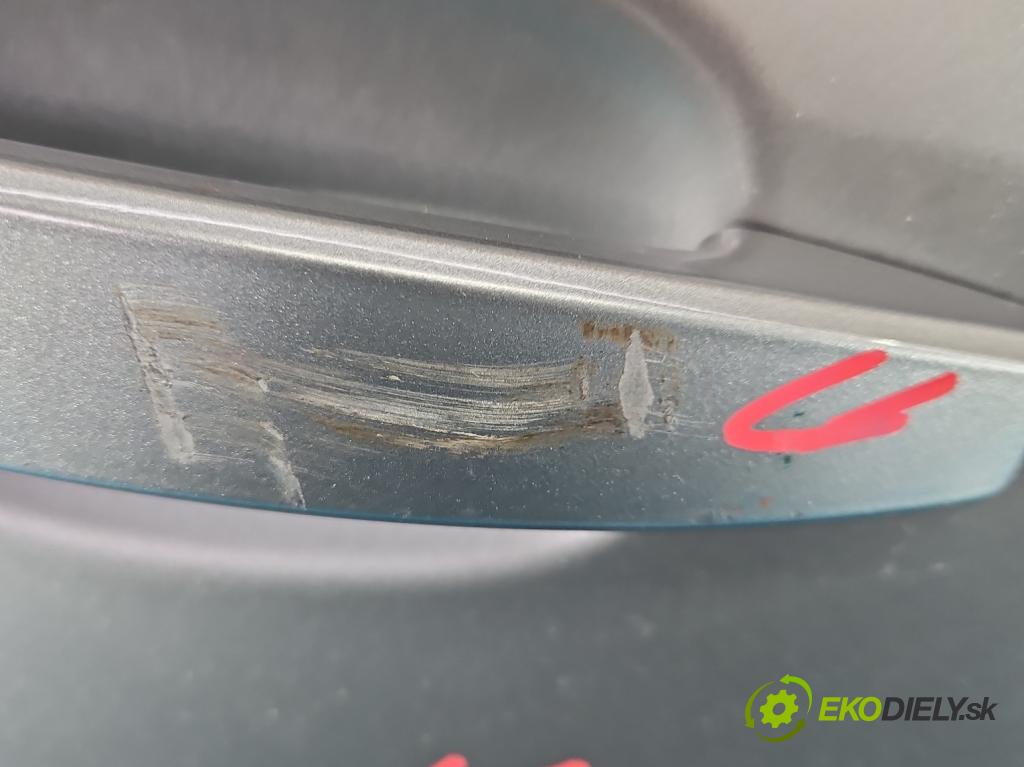 Opel Meriva B 2010-2017 1.3 cdti 75 hp manual 55 kW 1248 cm3 5- dveře přední pravé  (Klika dveří ostatní)