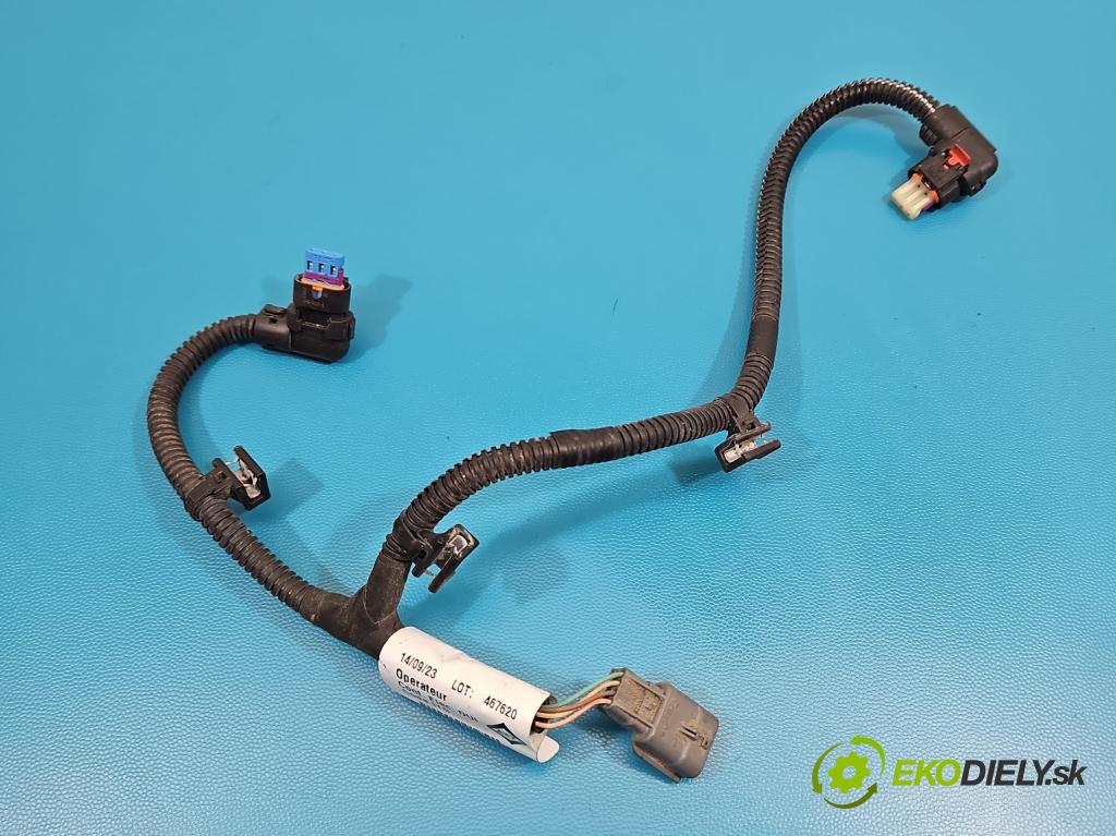 Renault Trafic III 2014 - 2.0 dci 150 hp manual 110 kW 1997 cm3 5- Balíček: nárazníku zadní 240157639R01