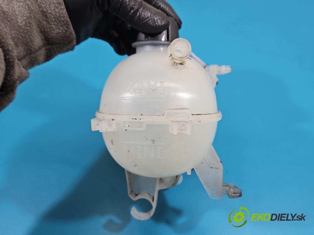 Renault Trafic III 2014 - 2.0 dci 150 hp manual 110 kW 1997 cm3 5- Nádrž: náhradní: 217105057R