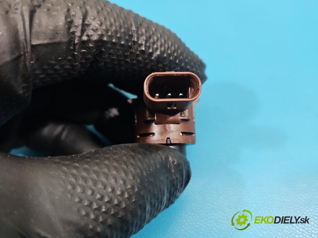 Renault Trafic III 2014 - 2.0 dci 150 HP manual 110 kW 1997 cm3 5- snímač parkovaní: 0218000153