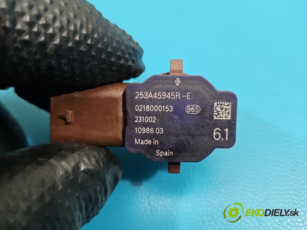 Renault Trafic III 2014 - 2.0 dci 150 HP manual 110 kW 1997 cm3 5- snímač parkovaní: 0218000153