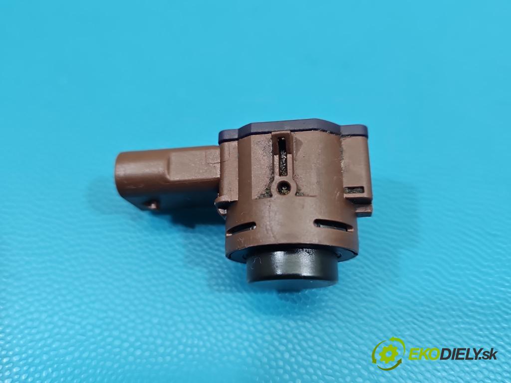 Renault Trafic III 2014 - 2.0 dci 150 HP manual 110 kW 1997 cm3 5- snímač parkovaní: 0218000153