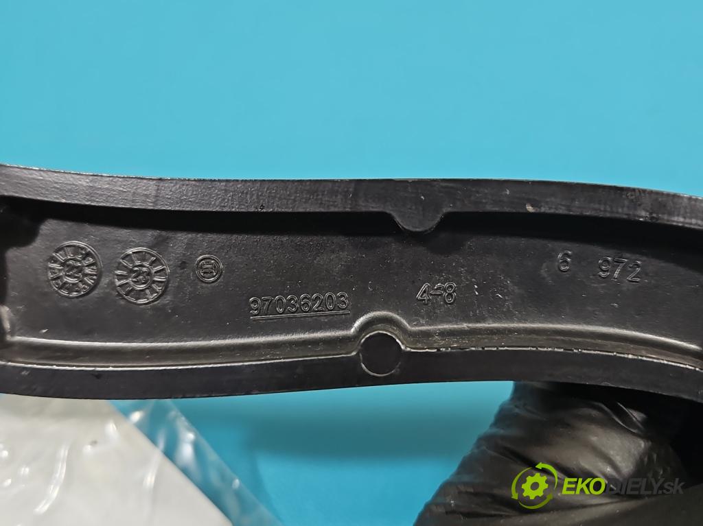 Renault Trafic III 2014 - 2.0 dci 150 hp manual 110 kW 1997 cm3 5- rameno stěrače pravé 97036203