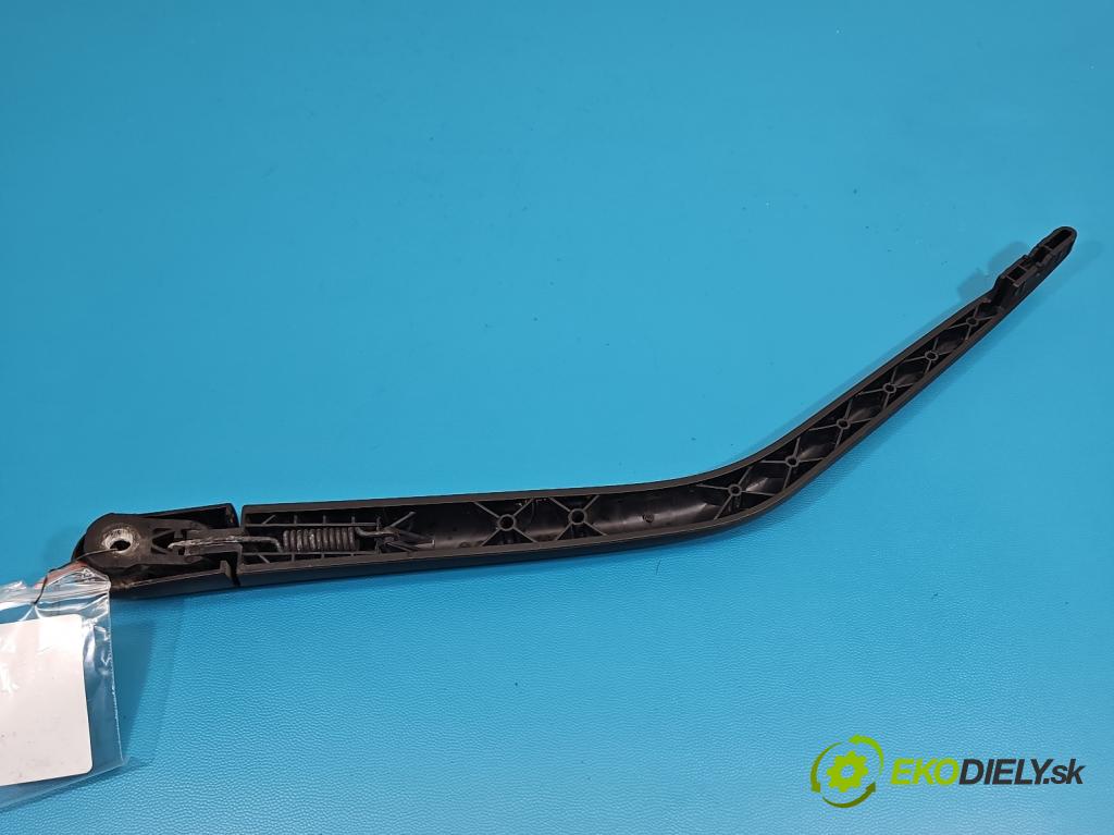 Renault Trafic III 2014 - 2.0 dci 150 hp manual 110 kW 1997 cm3 5- rameno stěrače zadní 7700308803