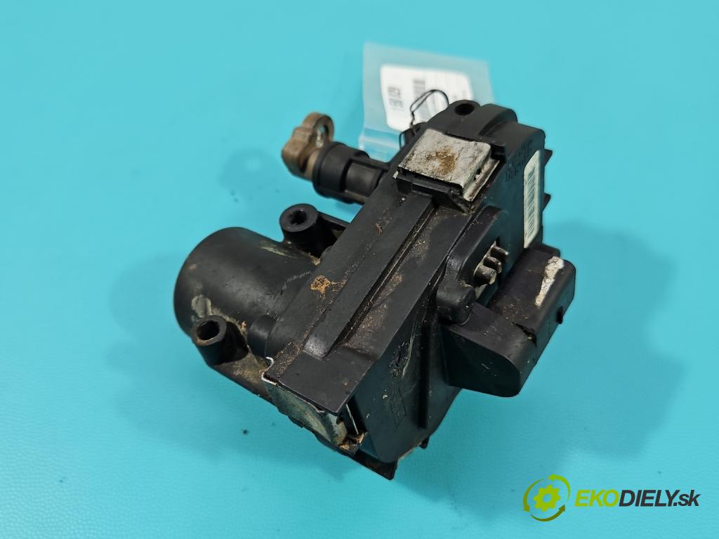 Fiat Freemont 2.0 jtd 170 HP automatic 125 kW 1956 cm3 5- Ovladač: klapky: kolektor 8680K431N (Motorček ostatné)