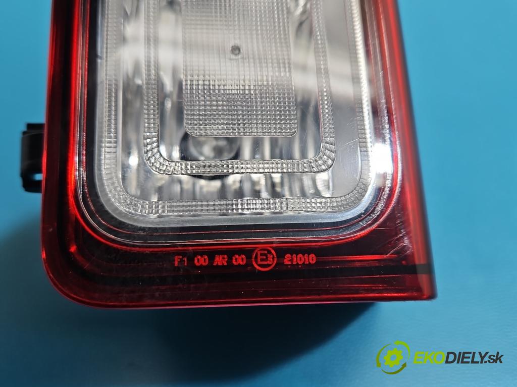 Renault Trafic III 2014 - 2.0 dci 150 HP manual 110 kW 1997 cm3 5- svetlo / reflektor zadné ľavé nárazník 265598248R