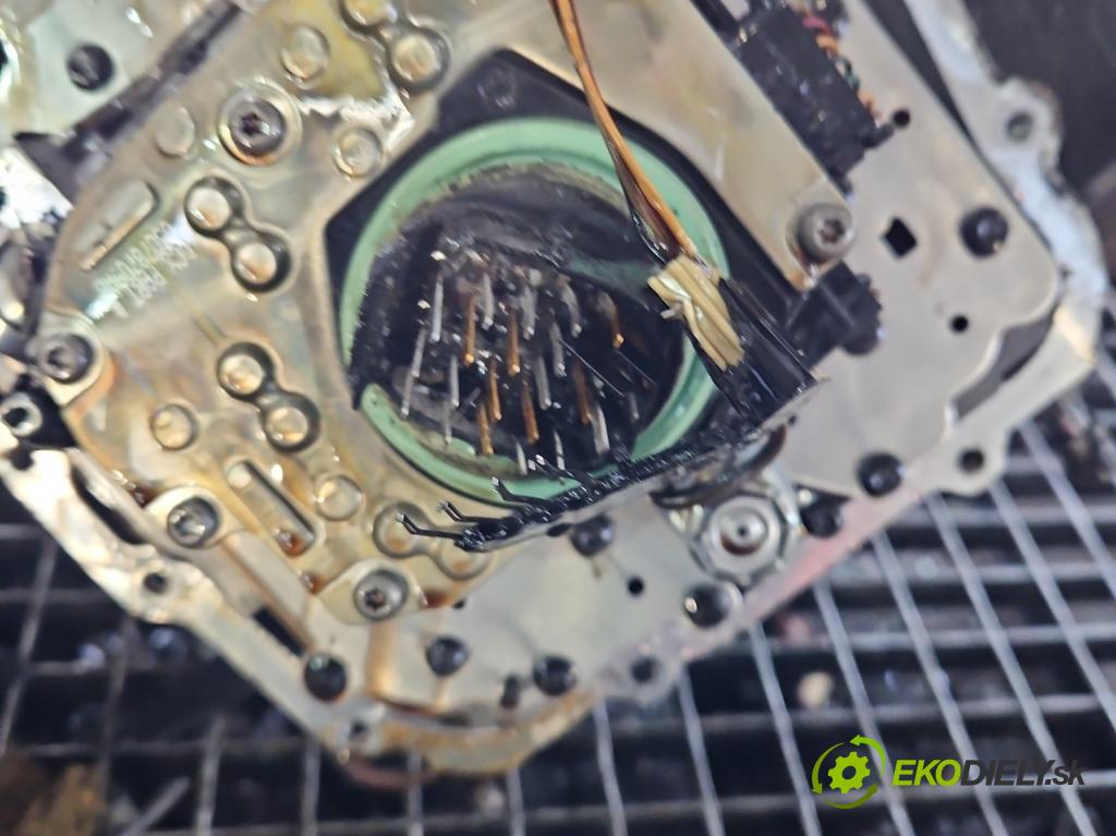 Fiat Freemont 2.0 jtd 170 hp automatic 125 kW 1956 cm3 5- převodovka stupňová automat P04800802AC