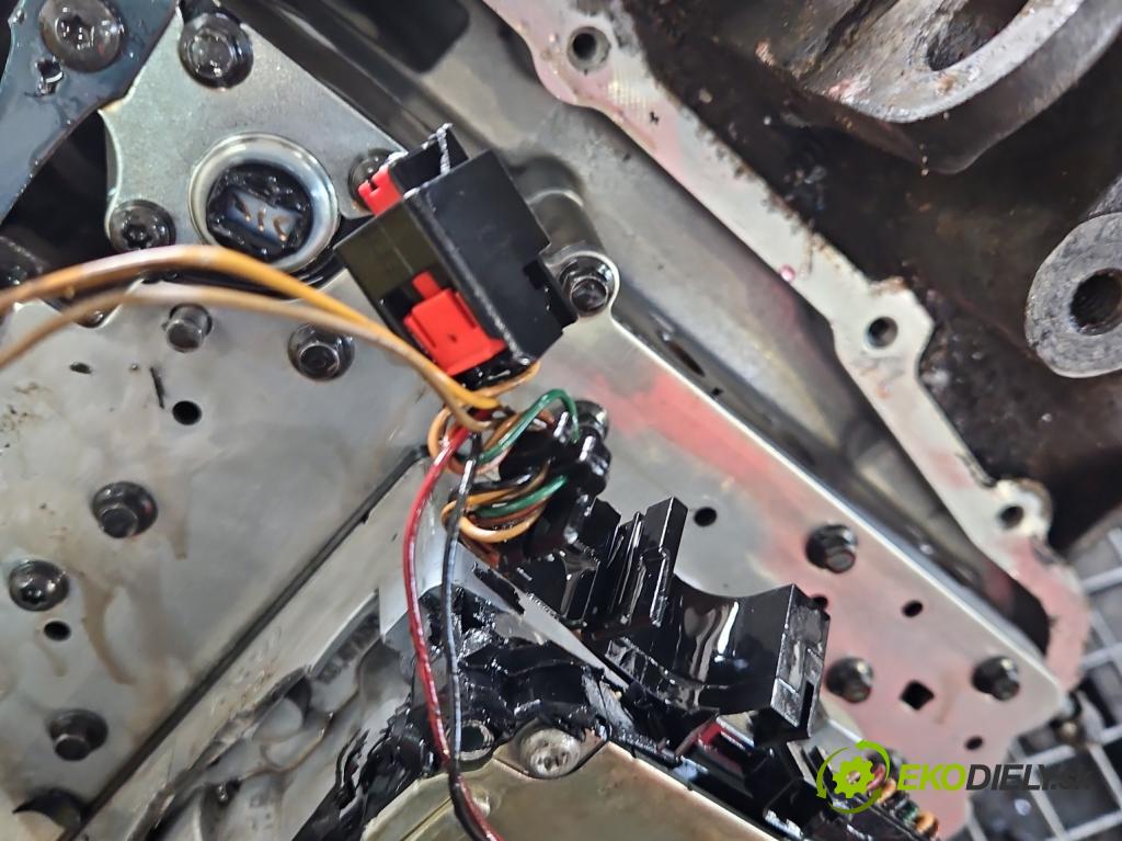 Fiat Freemont 2.0 jtd 170 hp automatic 125 kW 1956 cm3 5- převodovka stupňová automat P04800802AC