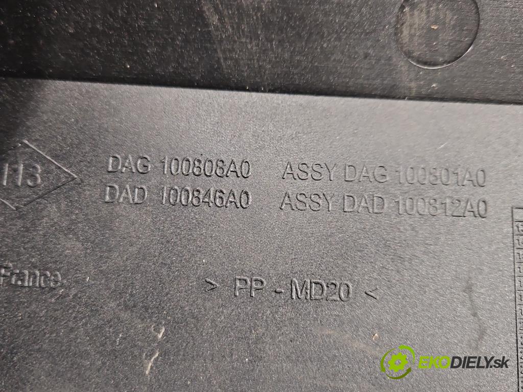 Renault Trafic III 2014 - 2.0 dci 150 HP manual 110 kW 1997 cm3 5- torpédo 668114420R (Torpédo (plast pod čelným sklom))