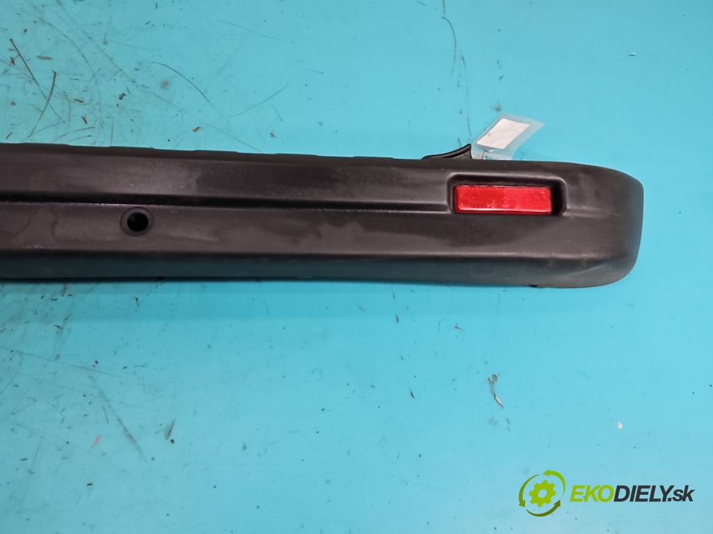 Renault Trafic III 2014 - 2.0 dci 150 hp manual 110 kW 1997 cm3 5- nárazník zadní 850102176S (Klika dveří ostatní)