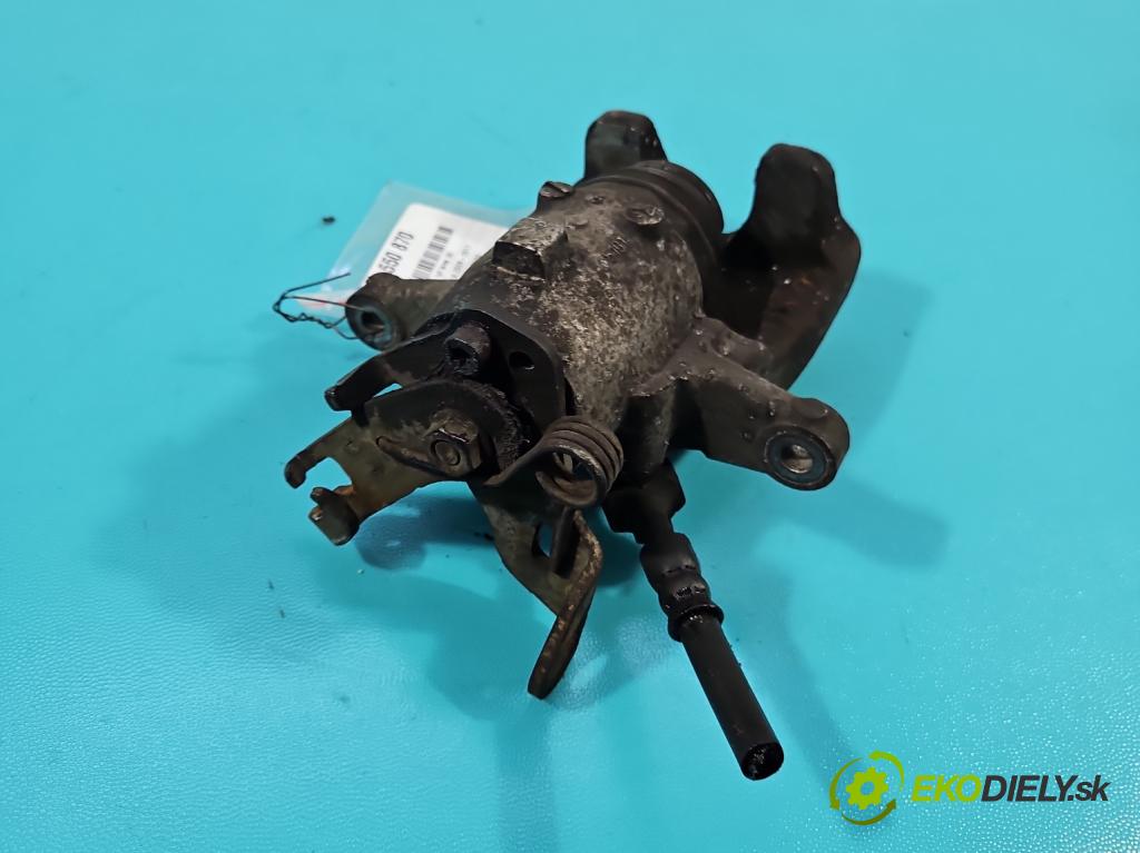 Opel Insignia A 2008-2017 2.0 cdti 131 hp manual 96 kW 1956 cm3 5- brzdič zadní levý  (Klika dveří ostatní)