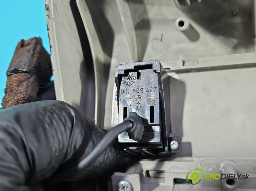 Opel Antara 2006-2015 2.0 cdti 150 HP automatic 110 kW 1991 cm3 5- svetlo / reflektor interiéra