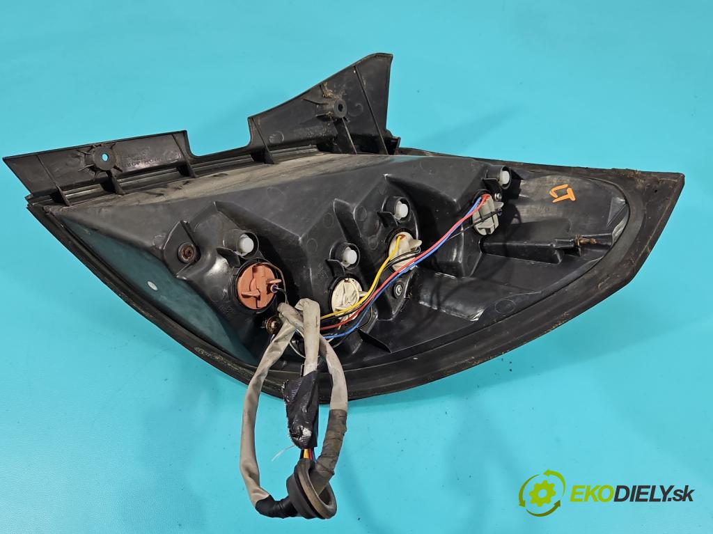 Opel Antara 2006-2015 2.0 cdti 150 HP automatic 110 kW 1991 cm3 5- svetlo / reflektor zadné ľavé  (Kľučka dverí ostatné)