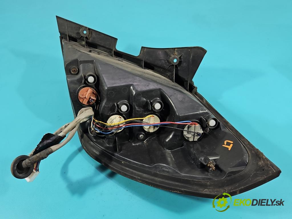 Opel Antara 2006-2015 2.0 cdti 150 HP automatic 110 kW 1991 cm3 5- svetlo / reflektor zadné ľavé  (Kľučka dverí ostatné)