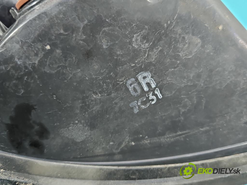 Opel Antara 2006-2015 2.0 cdti 150 HP automatic 110 kW 1991 cm3 5- svetlo / reflektor zadné pravé  (Kľučka dverí ostatné)