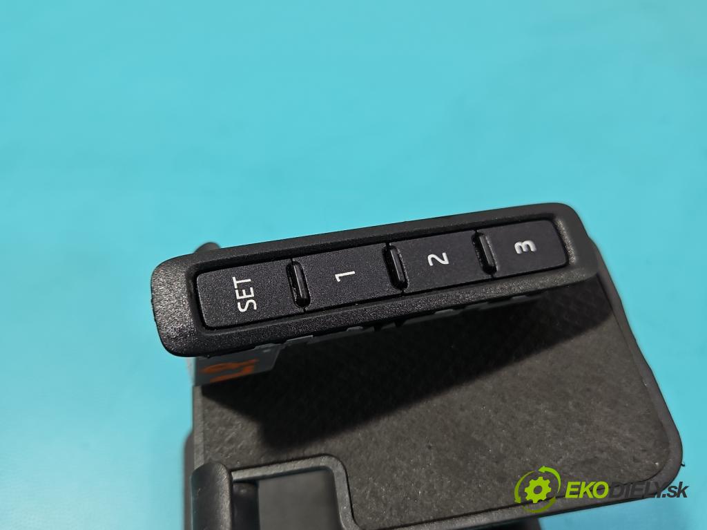 Skoda Superb III 2015-2024 2.0 tdi 150 HP automatic 110 kW 1968 cm3 5- prepínač ostatné 3V0959769A