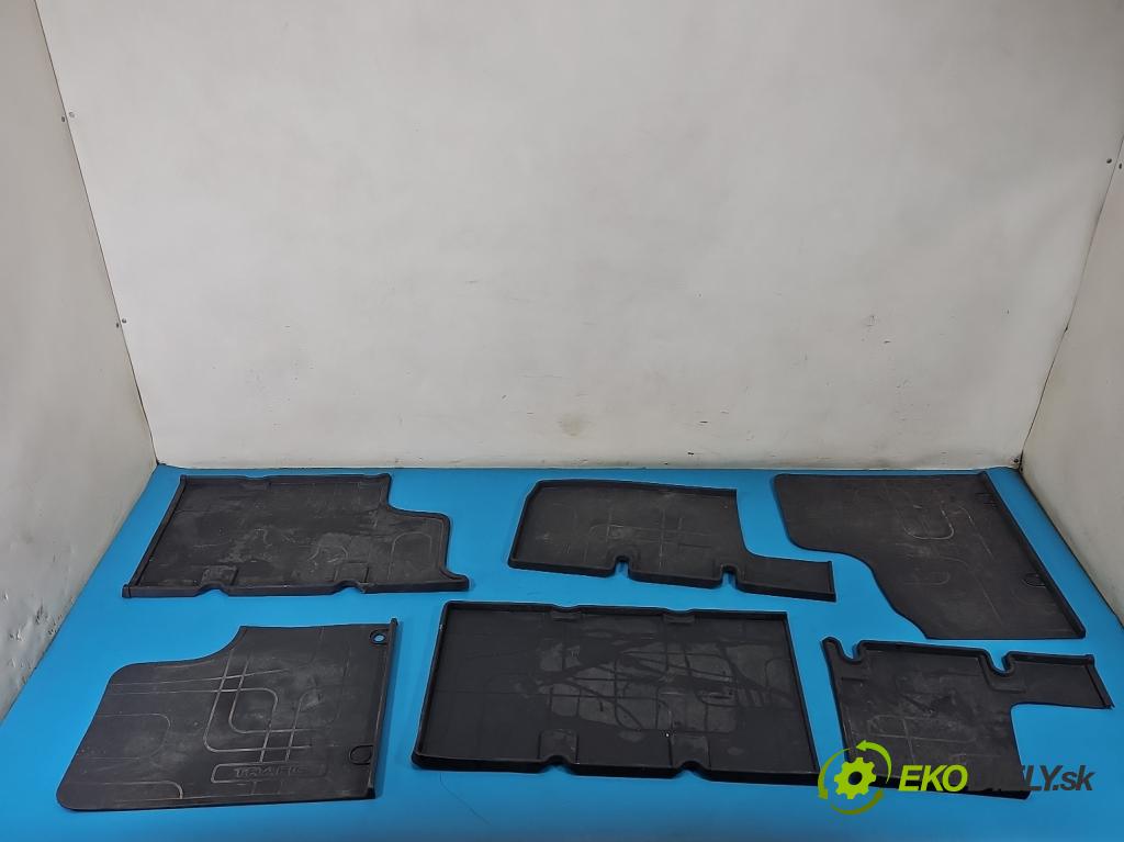 Renault Trafic III 2014 - 2.0 dci 150 HP manual 110 kW 1997 cm3 5- Koberce: