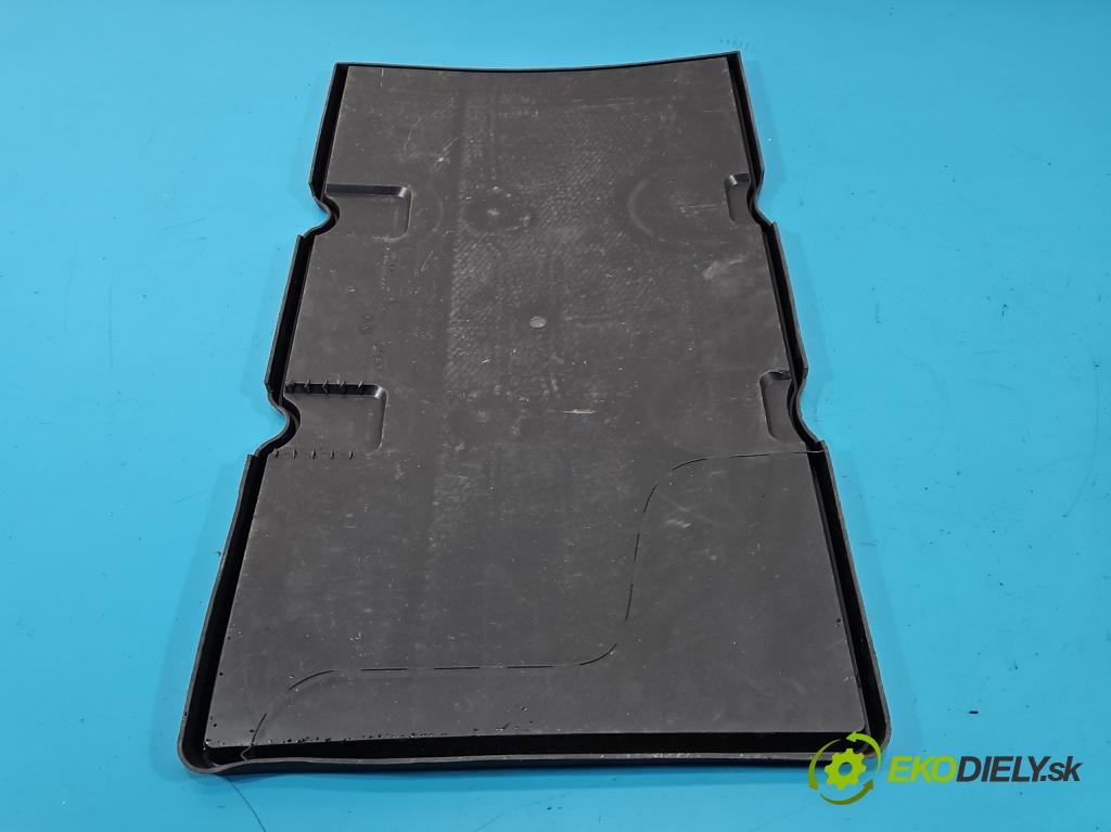 Renault Trafic III 2014 - 2.0 dci 150 HP manual 110 kW 1997 cm3 5- Koberce: