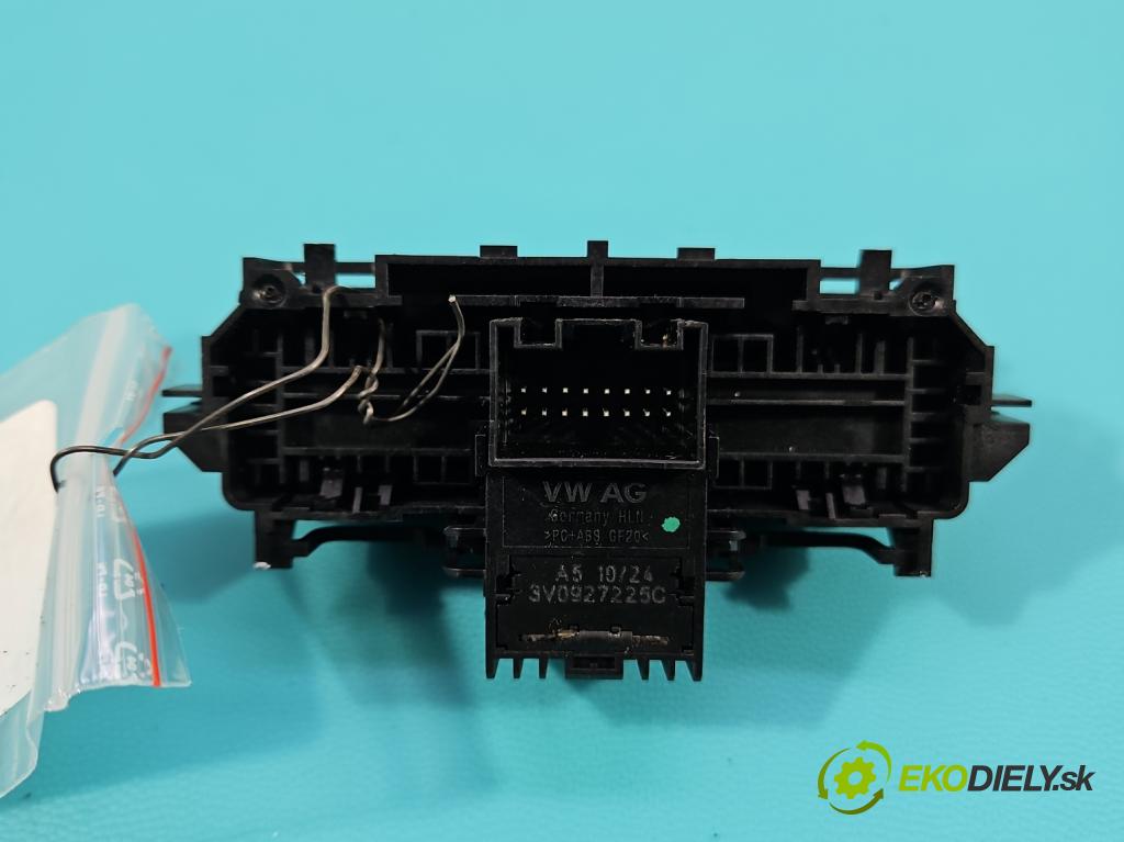 Skoda Superb III 2015-2024 2.0 tdi 150 hp automatic 110 kW 1968 cm3 5- Přepínač brzda: ručního 3V0927225C (Páčky pod volantem)