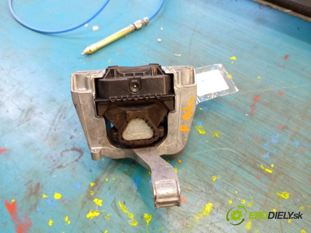 Skoda Superb III 2015-2024 2.0 tdi 150 hp automatic 110 kW 1968 cm3 5- Polštář: motoru 5WA199262H (Držák motoru)