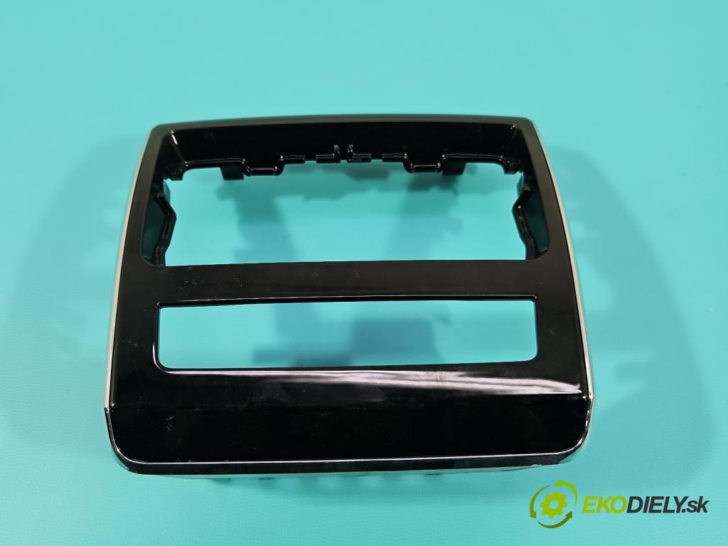 Skoda Superb III 2015-2024 2.0 tdi 150 HP automatic 110 kW 1968 cm3 5- lišta ozdobná vnitŕní: 