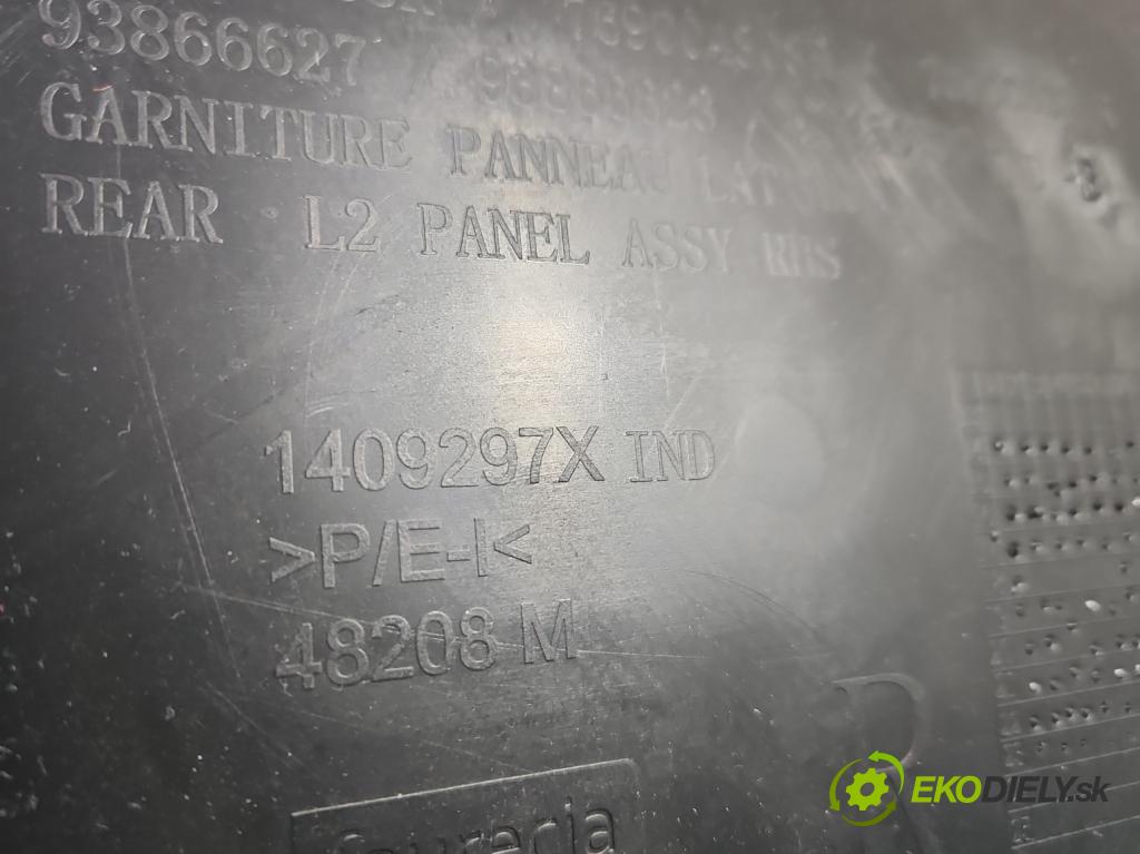 Renault Trafic III 2014 - 2.0 dci 150 hp manual 110 kW 1997 cm3 5- Tapacír: kufra: pravé 769002935R