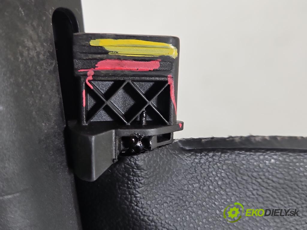 Opel Insignia A 2008-2017 2.0 cdti 131 hp manual 96 kW 1956 cm3 5- roleta  (Roleta zavazadlového prostoru)