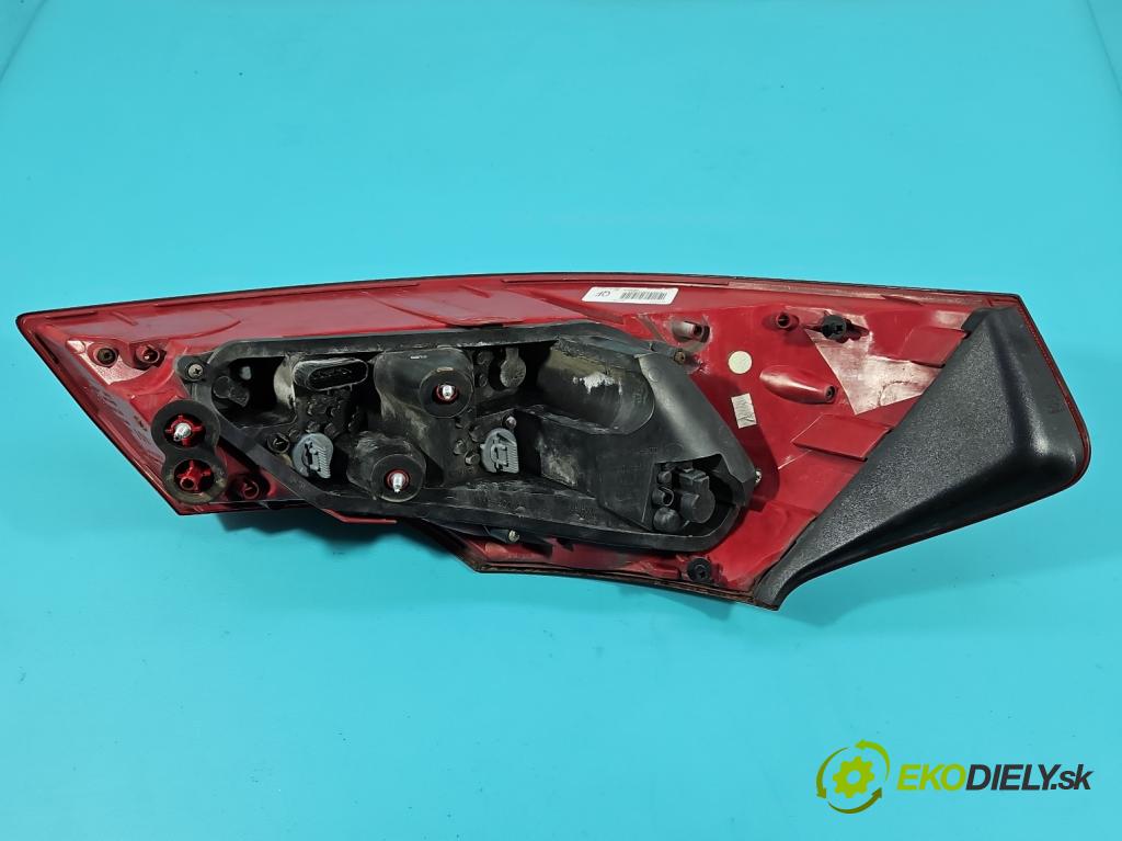 Opel Insignia A 2008-2017 2.0 cdti 131 HP manual 96 kW 1956 cm3 5- svetlo / reflektor zadné pravé 366900804 (Kľučka dverí ostatné)