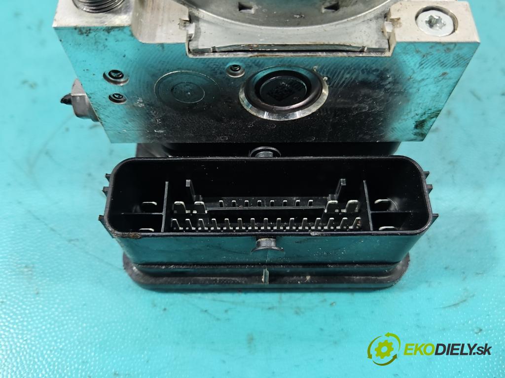 Skoda Superb III 2015-2024 2.0 tdi 150 HP automatic 110 kW 1968 cm3 5- čerpadlo abs 5Q0614517GD (Pumpa ABS)