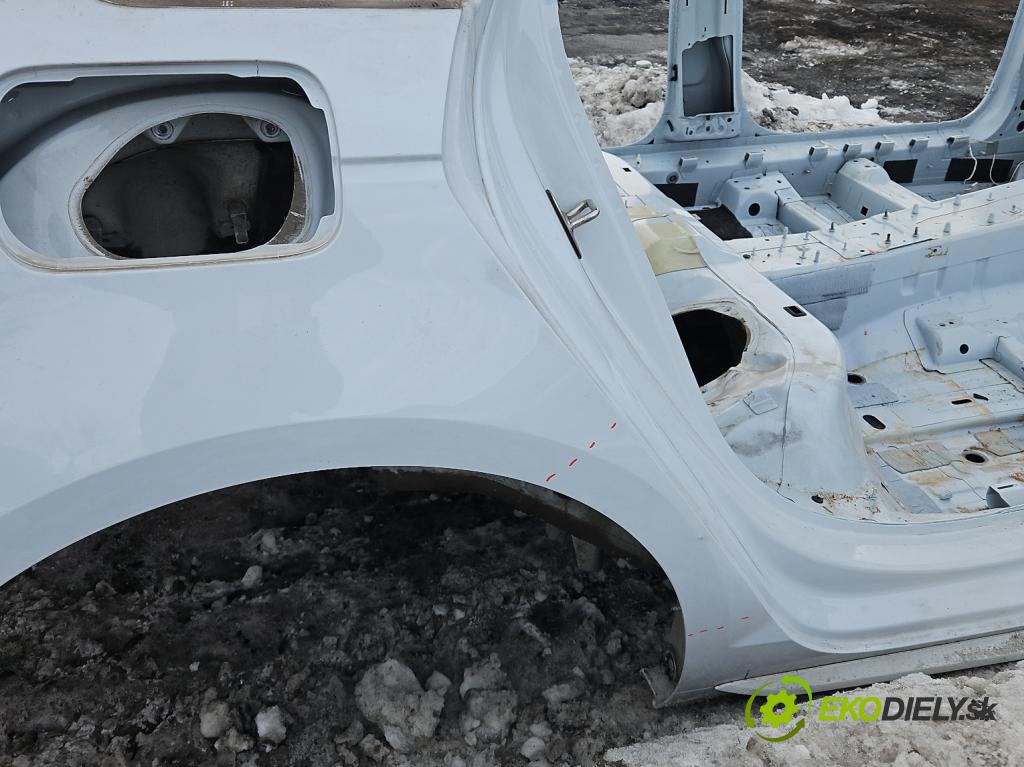 Audi A4 B9 2015-2024 2.0 TFSI 252KM automatic 185 kW 1984 cm3 4- blatnik zadní pravý