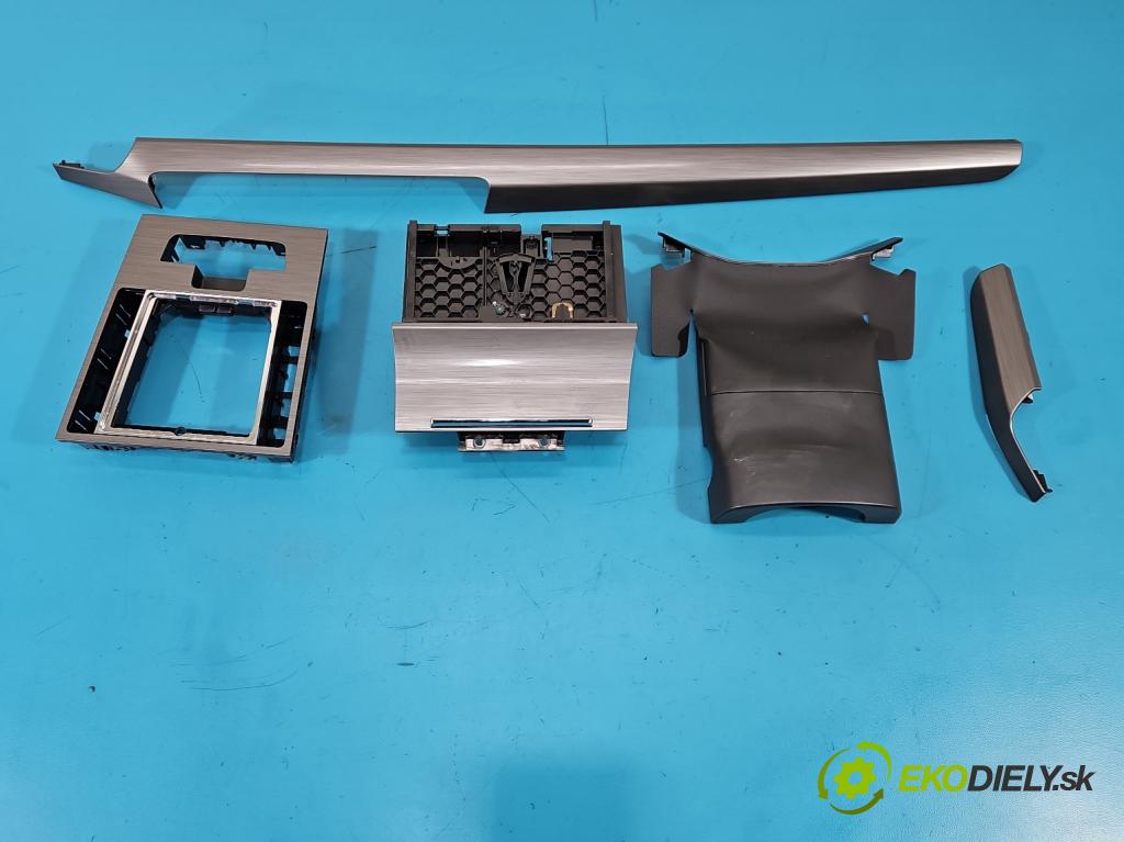 Skoda Superb III 2015-2024 2.0 tdi 150 HP automatic 110 kW 1968 cm3 5- lišta ozdobná vnitŕní: 3V1858415