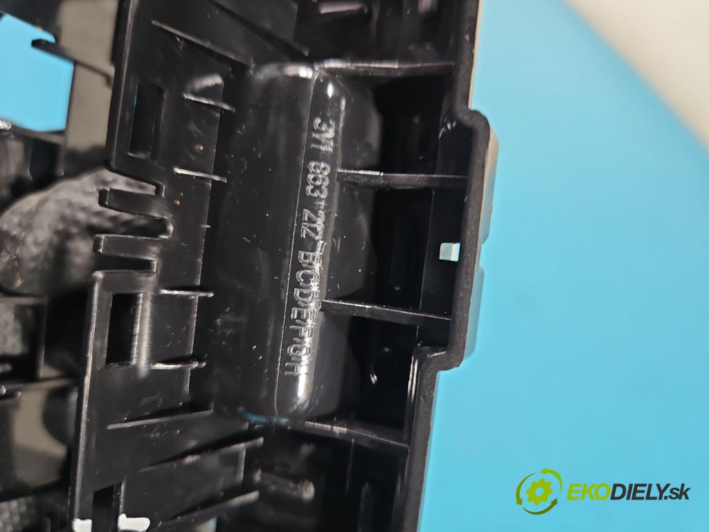 Skoda Superb III 2015-2024 2.0 tdi 150 HP automatic 110 kW 1968 cm3 5- lišta ozdobná vnitŕní: 3V1858415