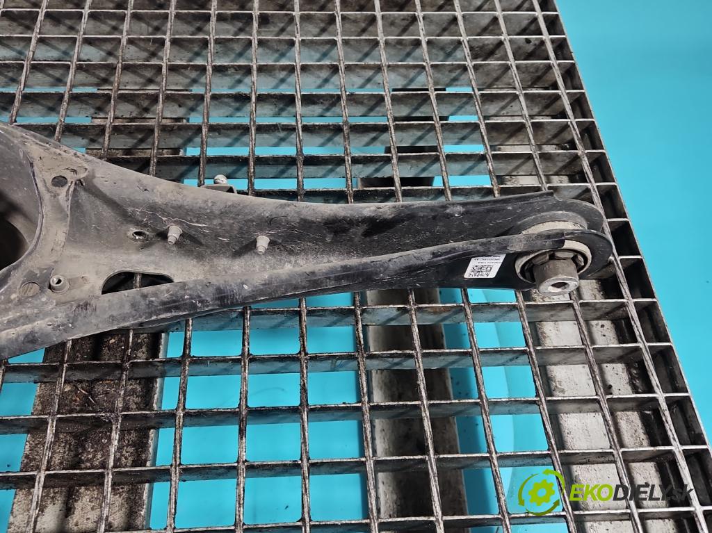 Skoda Superb III 2015-2024 2.0 tdi 150 hp automatic 110 kW 1968 cm3 5- zadní levý 3Q0505311G (Klika dveří ostatní)